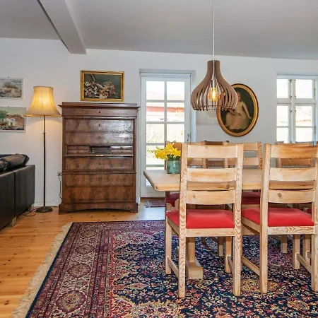 Сasa de vacaciones 10 Person Holiday In Kolind